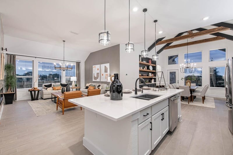 Virtual tour of 6204 Alamosa Clearing DR