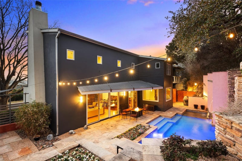 Virtual tour of 6209 Ledge Mountain DR