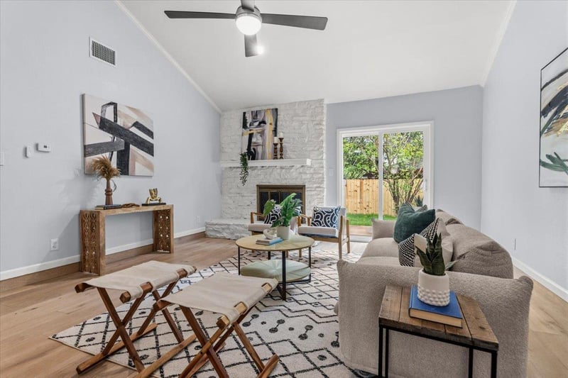 Virtual tour of 6209 Sun Vista DR