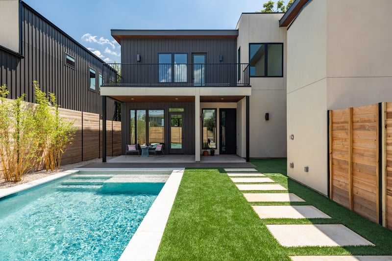 Virtual tour of 6210 Camino Real
