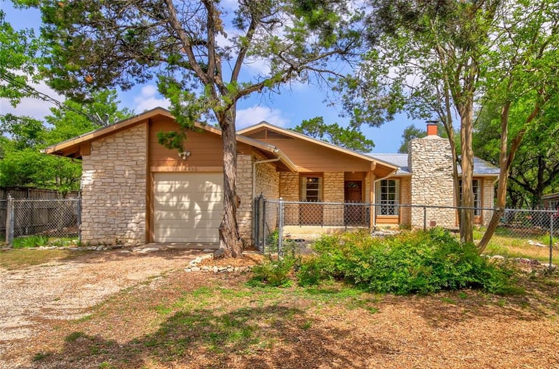 Virtual tour of 6210 Mountain Shadows DR