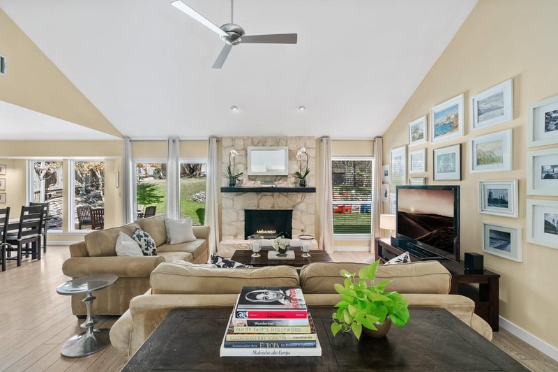 Virtual tour of 6210 Turtle Point DR