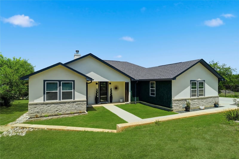 Virtual tour of 624 Juniper Ct