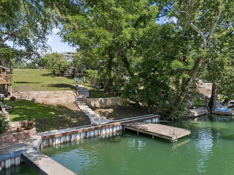 Virtual tour of 628 Cypress Ridge