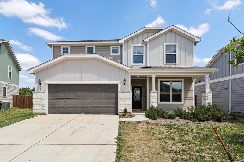 Virtual tour of 629 Red Knot Ave