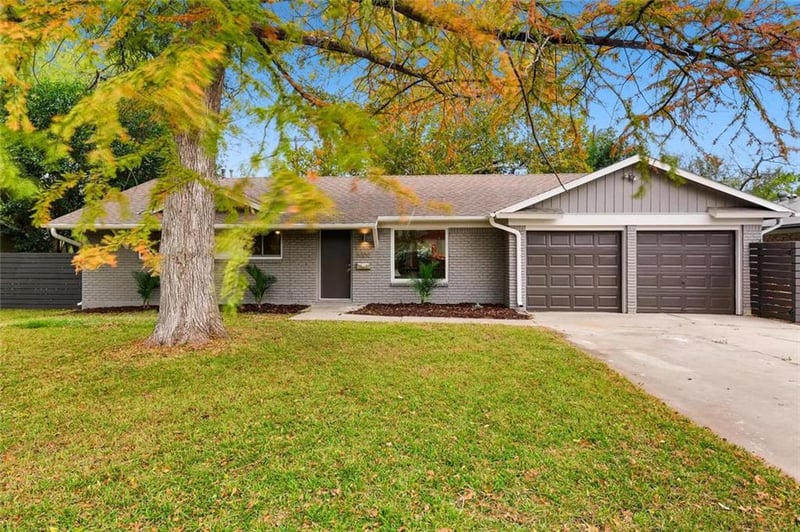 Virtual tour of 6302 Brookside Dr