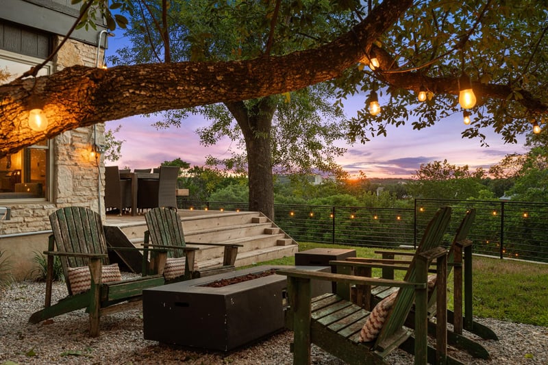 Virtual tour of 6305 Plum Hollow Overlook