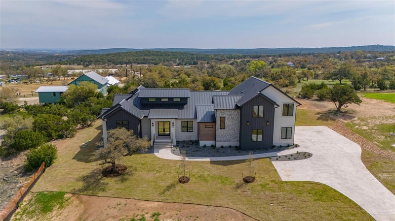 Virtual tour of 6317 Caudill LN