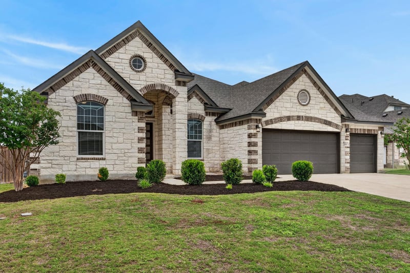 Virtual tour of 632 Asher CT