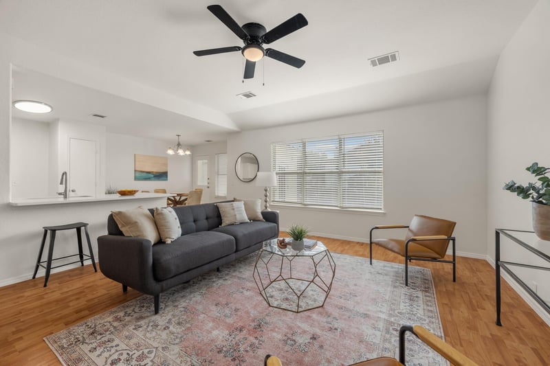 Virtual tour of 633 Arrowood PL