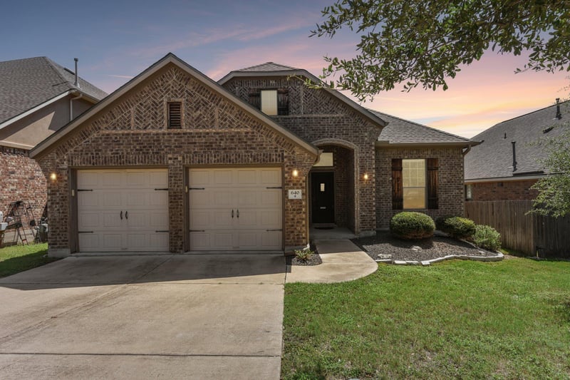 Virtual tour of 640 Loma Cedro BND
