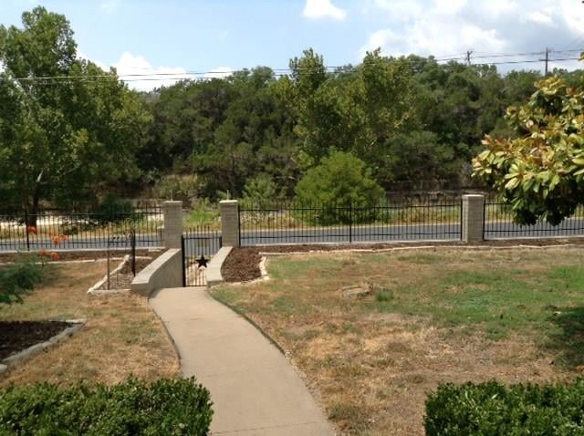 Virtual tour of 6403 Lakewood Dr