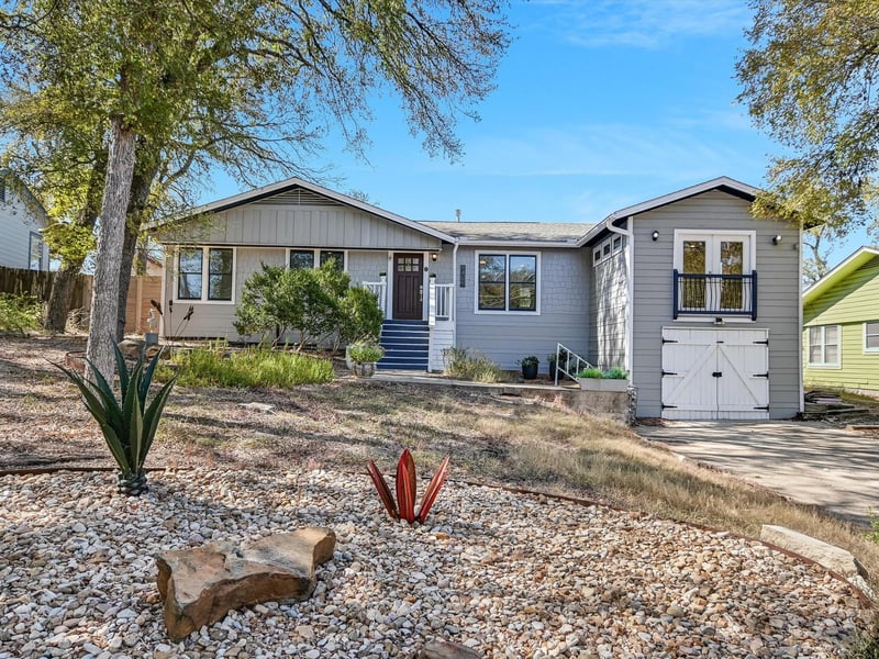 Virtual tour of 6406 Betty Cook Dr