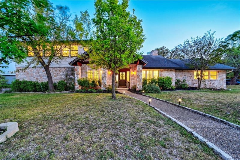 Virtual tour of 6409 Mauna Kea DR