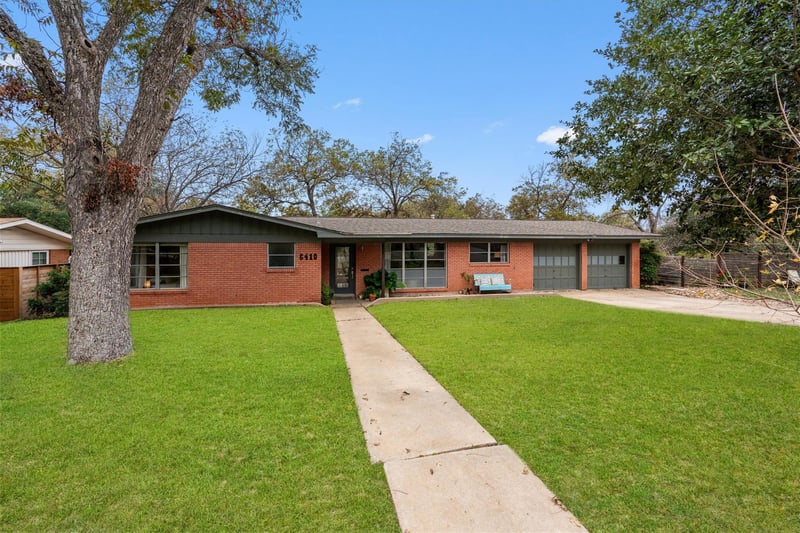 Virtual tour of 6410 Wilbur Dr