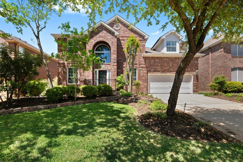 Virtual tour of 6425 Yaupon DR