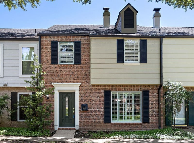 Virtual tour of 6469 Hart LN