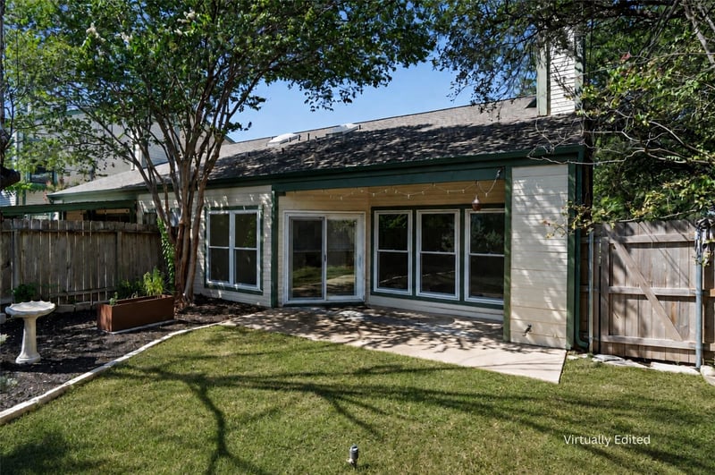 Virtual tour of 6501 Columbia Oaks Ct Unit #10