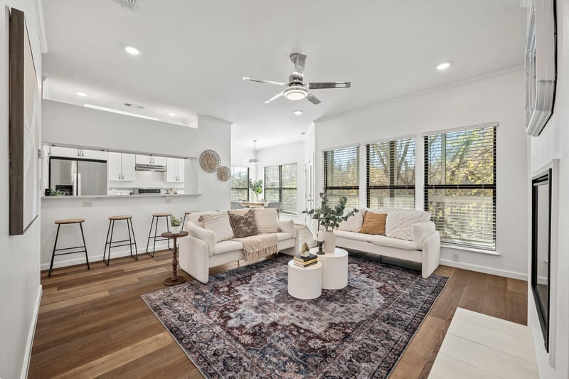 Virtual tour of 6501 Columbia Oaks Ct Unit #D8
