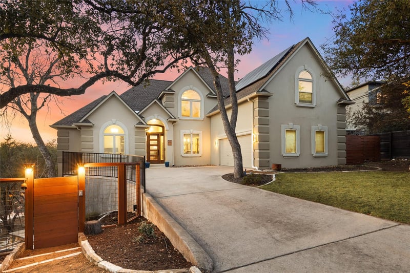 Virtual tour of 6504 Ponton Pl