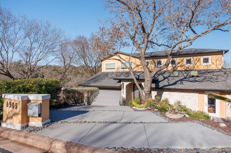 Virtual tour of 6505 Sumac DR