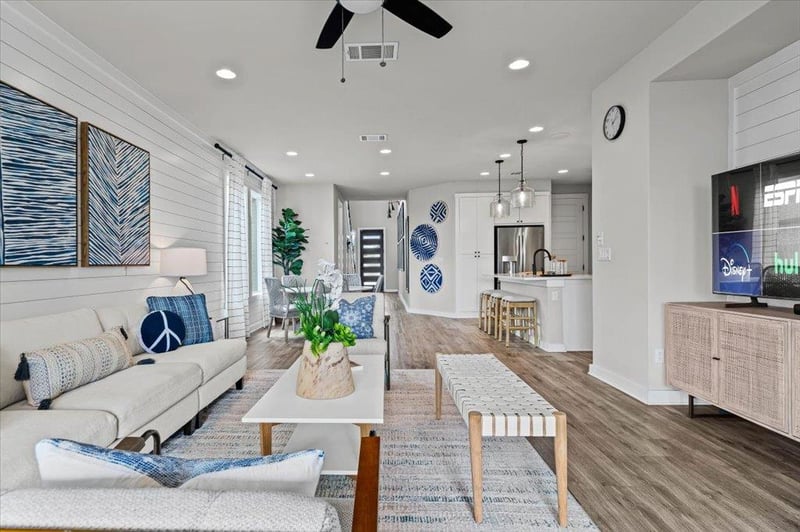 Virtual tour of 6508 Velvet Leaf Ln
