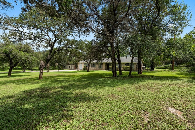 Virtual tour of 651 High Low DR