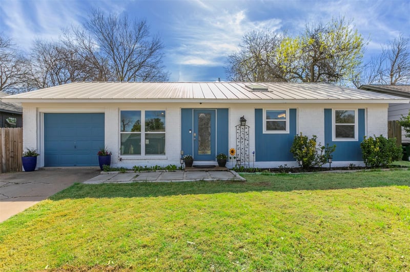 Virtual tour of 6519 Pevensey Dr