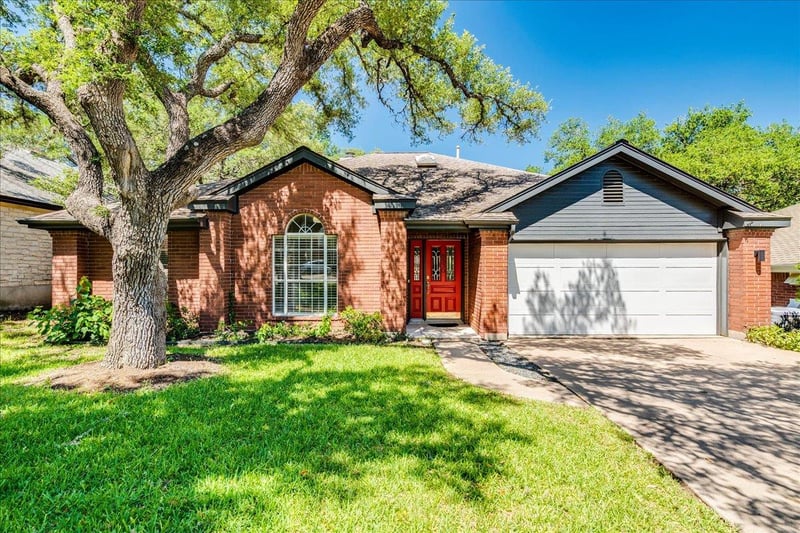 Virtual tour of 6530 Needham LN