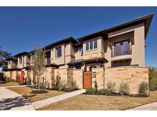 Virtual tour of 6533 Hill Dr E Unit #21