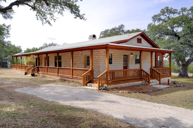 Virtual tour of 6573 Ranch Road 165