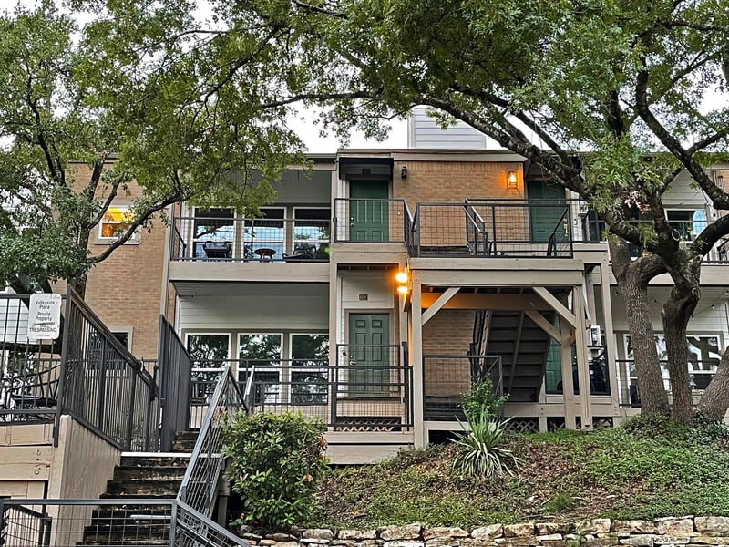 Virtual tour of 6600 Valleyside RD Unit #13