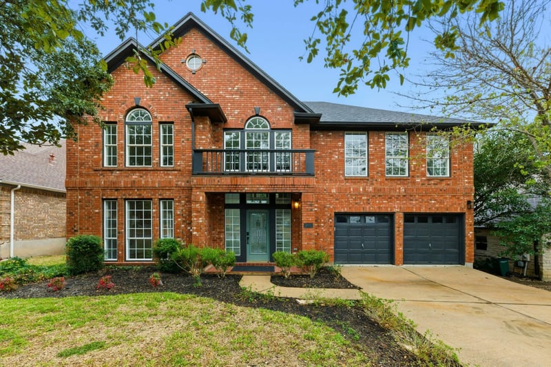Virtual tour of 6601 Needham LN