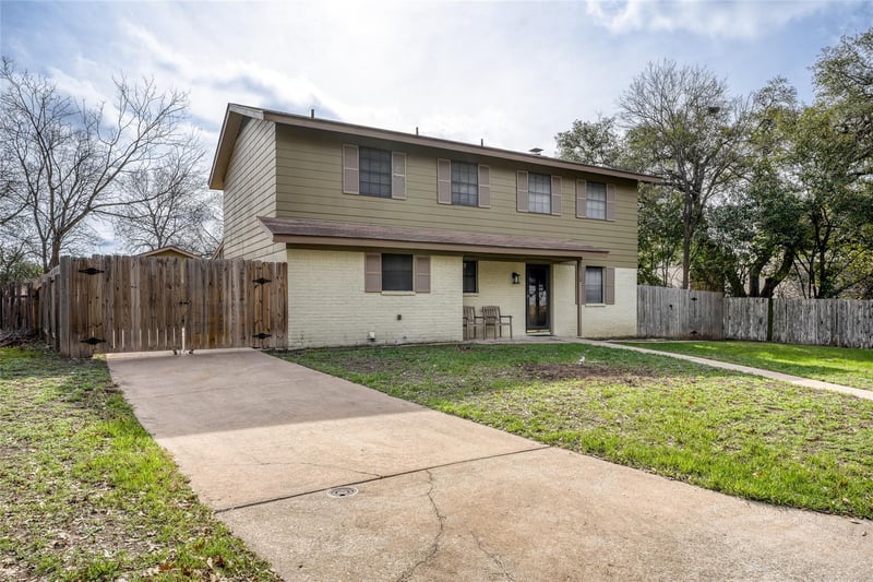 Virtual tour of 6601 Skycrest DR