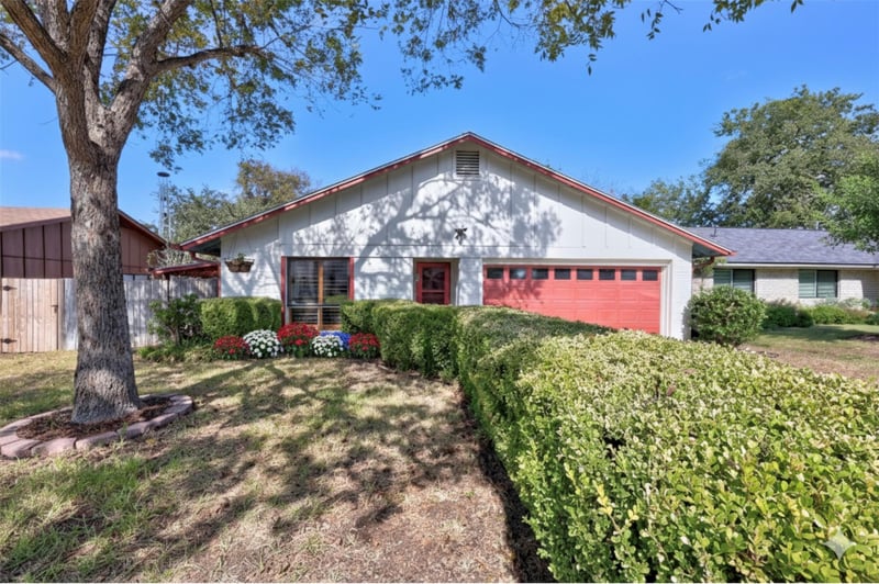 Virtual tour of 6608 Krollton DR