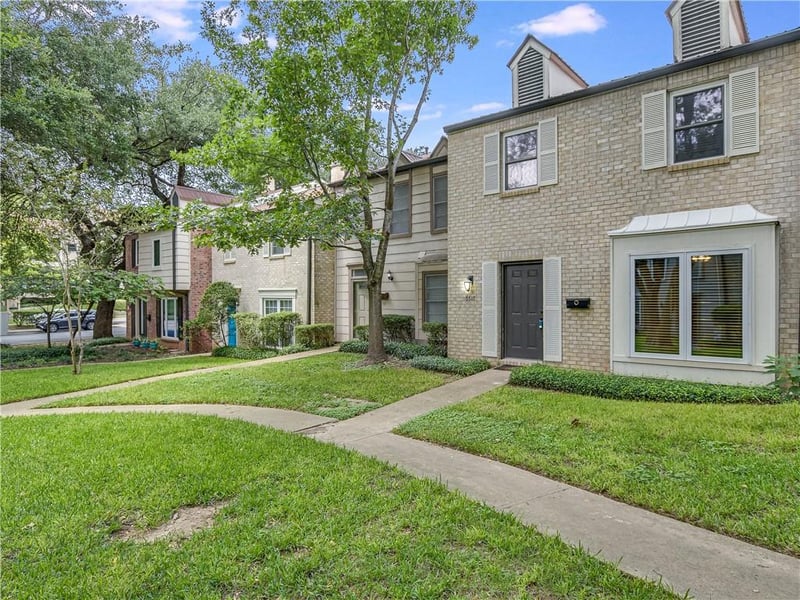 Video tour of 6617 Valleyside Rd