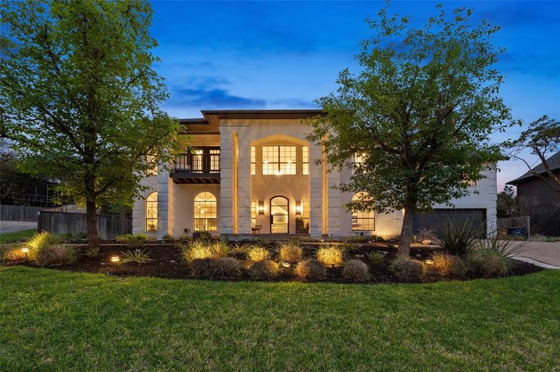 Virtual tour of 6625 Whitemarsh Valley WALK
