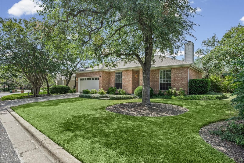 Virtual tour of 6661 Ruxton LN