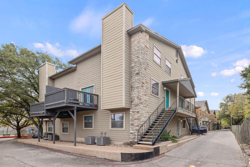 Virtual tour of 6700 Cooper Lane Unit #40