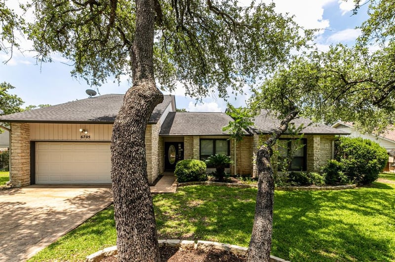 Virtual tour of 6705 Saint Andrews WAY