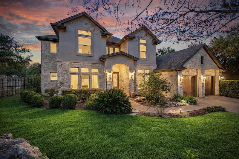 Virtual tour of 6708 Dogwood Creek DR