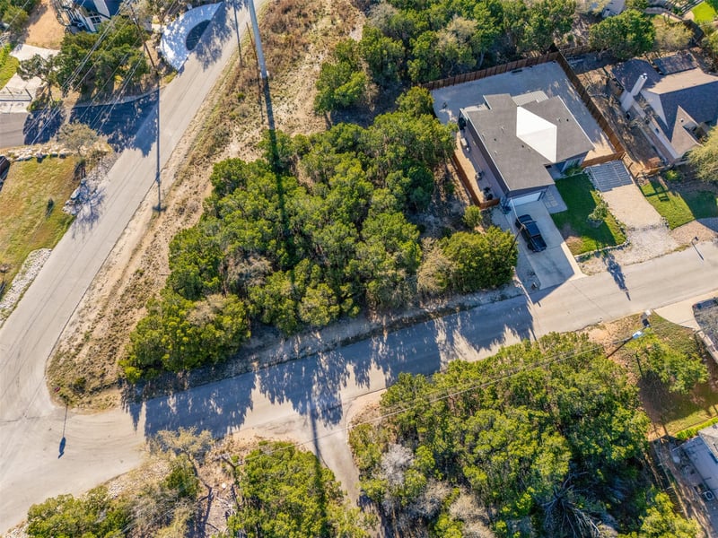 Virtual tour of 6711 & 6709 Avenida Ann Dr