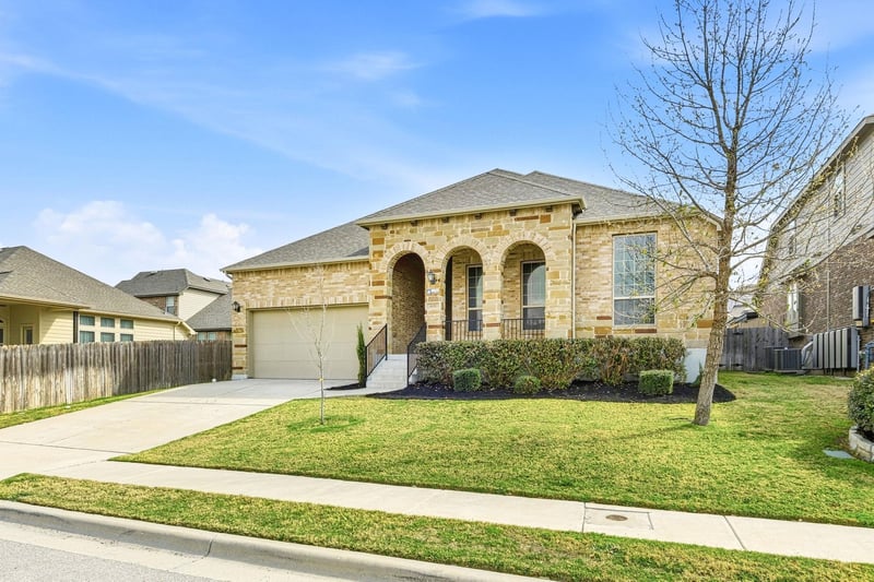 Virtual tour of 6711 Calabria DR
