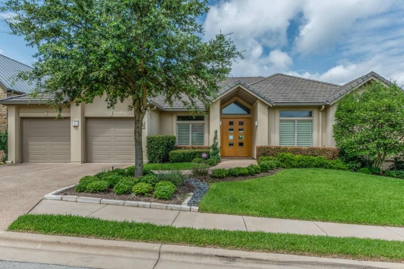 Virtual tour of 6721 Valburn Dr