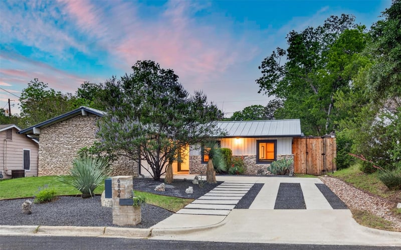 Virtual tour of 6804 Bryn Mawr DR