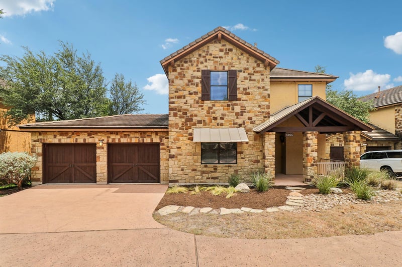 Virtual tour of 6805 Lantern View DR