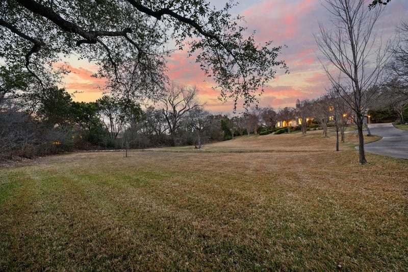 Virtual tour of 6808 St. Stephens CV
