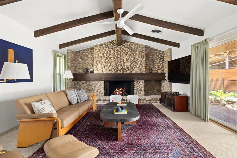 Virtual tour of 6900 Glen Ridge DR