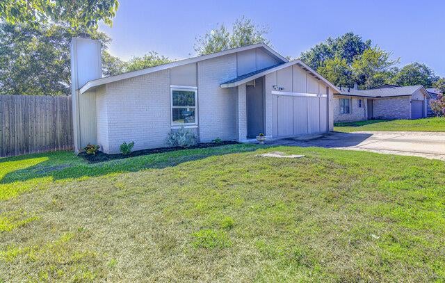 Virtual tour of 6901 Skynook Dr