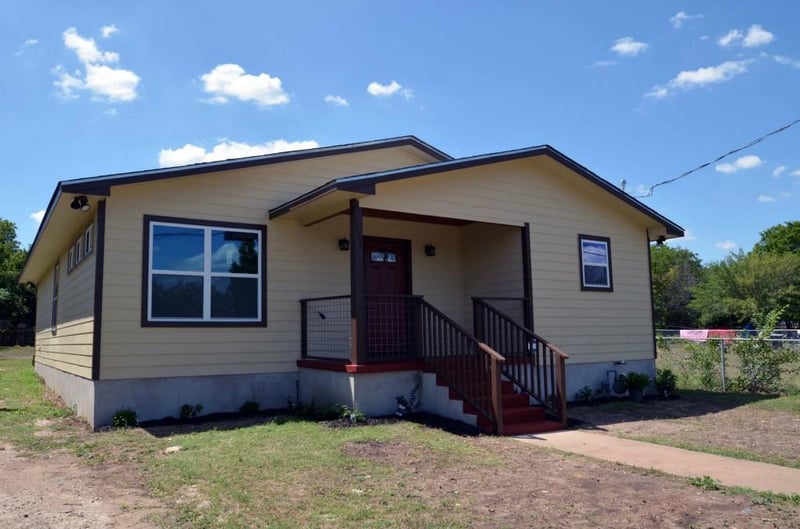 Virtual tour of 6906 Blessing Ave